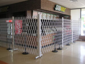 mobile retail gates